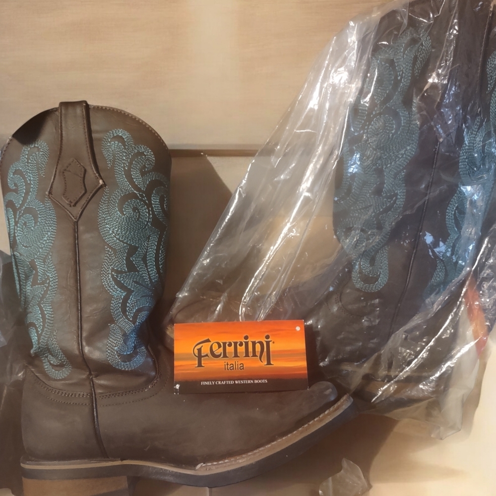 Ferrini Brown Leather Heeled Boots